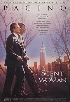 《闻香识女人》海报